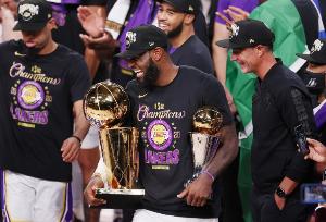 蜘蛛直播-蜘蛛直播nba高清无插件_蜘蛛直播nba免费高清现场转播