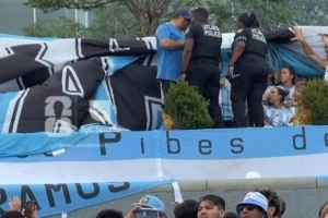 第1场半决赛败者vs第2场半决赛败者直播_第1场半决赛败者vs第2场半决赛败者在线直播_第1场半决赛败者vs第2场半决赛败者在线观看