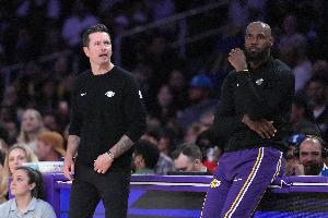 劲球直播_足球赛事直播_篮球赛事直播_NBA|CBA|英超直播