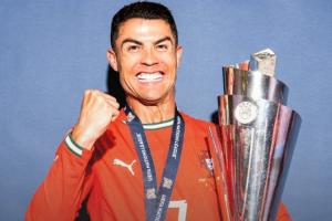 ESPN:41岁C罗尚未透露何时从国家队退役,下届欧洲杯他将满43岁