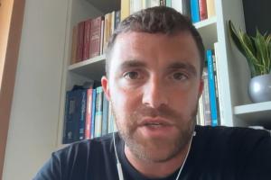 不报道曼城案!罗马诺回应:这不是转会新闻,我没消息也不感兴趣