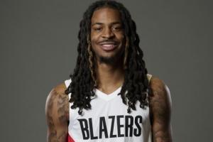 阿夫迪亚:我们不会指望莫兰特全场一直持球单打 谁手感好球给谁