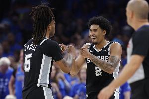 蜘蛛直播_蜘蛛免费NBA在线直播_蜘蛛足球无插件高清观看