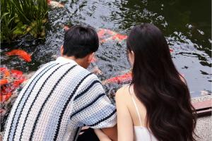 向鱼望?李明女儿低调暗示与向余望恋情,被网友翻出“实锤”证据