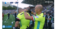 第四官员正在热身!科莫vs罗马主裁判受伤,四官临危受命接替主哨